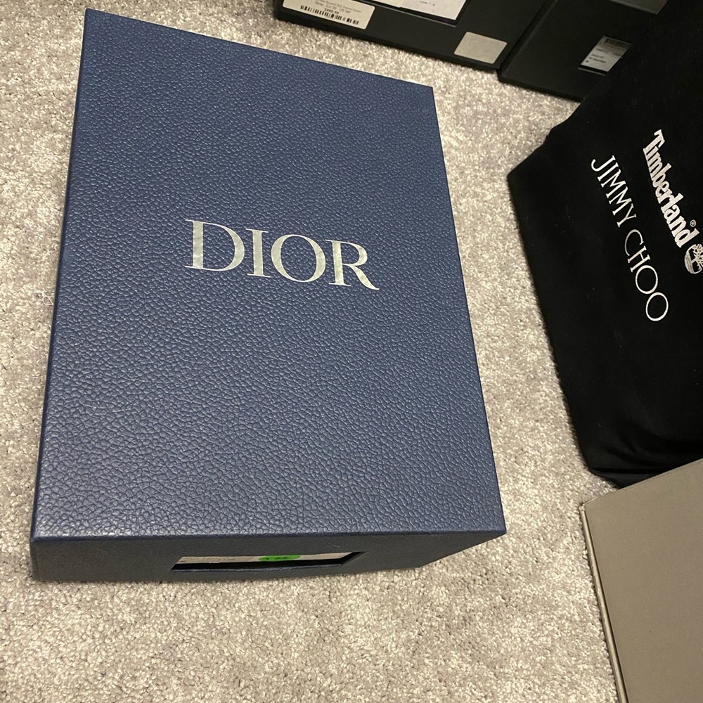 Authentic Dior B24 - Picture 5 of 8